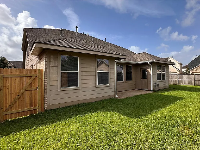 26114 Silver Timbers Ln — Photo 34