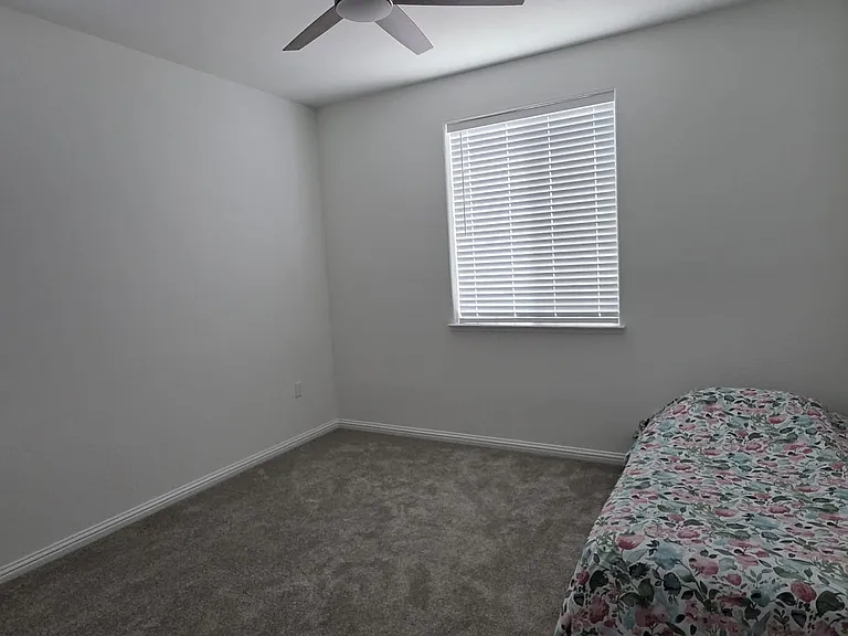 1582 Pinchot Dr — Photo 19