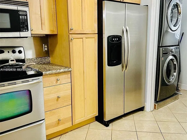 5201 SW 31st Ave #195 — Photo 7