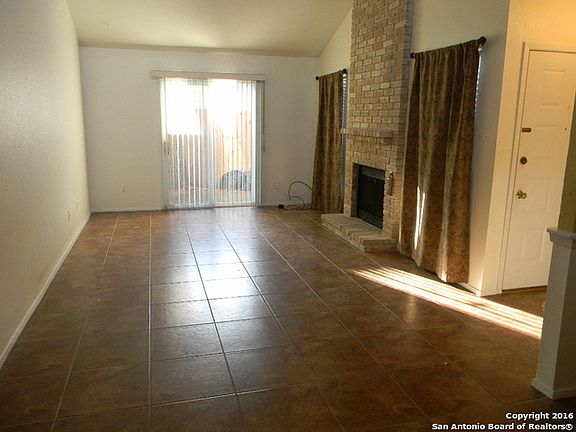 4th image of 13218 Larkwalk Dr