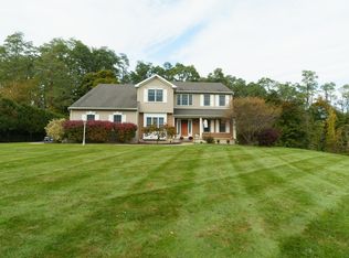 101 Queen Anne Dr, Slingerlands, NY 12159