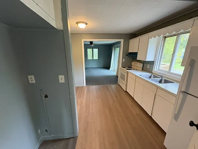 2 bed, 725 sqft, $1,800 — Photo 3