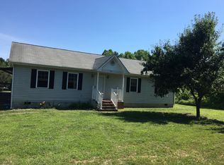 87 Whitney Ln, Bumpass, VA 23024