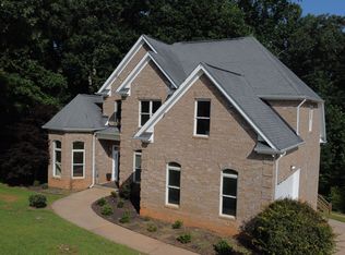 318 Waterford Cir, Cornelia, GA 30531