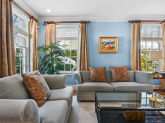 4th image of 57 Colony Rd