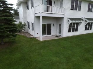 9519 Summerhouse Dr #DRIVE9, Charlevoix, MI 49720
