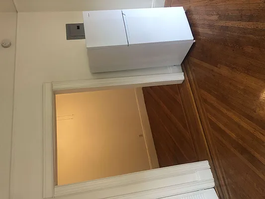 Rented by Melissa Conanan, LREB | media 9