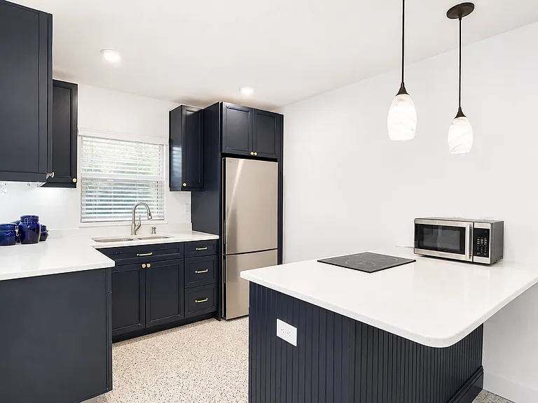 102 26th Ave — Photo 39