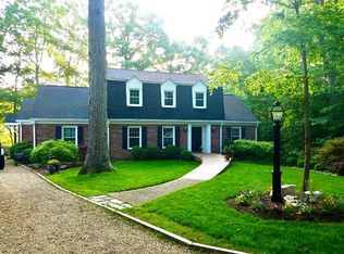418 Normandy Ln, Newport News, VA 23606