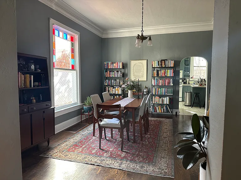359 Fox St — Photo 9