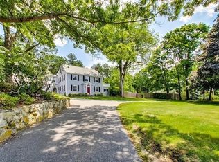 516 Mattakeesett St, Pembroke, MA 02359