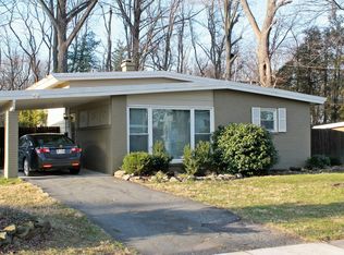 706 Fletcher Pl, Rockville, MD 20851