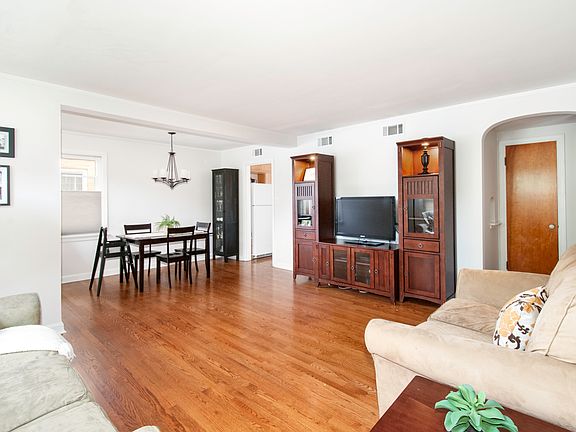 3rd image of 1532 Kemman Ave