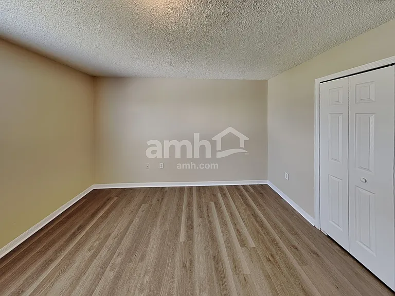 3463 Talisman Dr — Photo 15