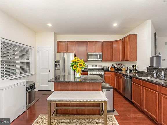 2nd image of 543 Equinox Dr