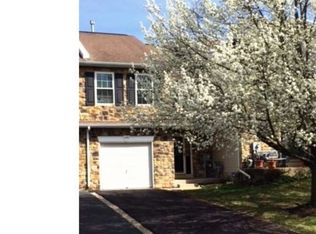 649 Chadbourne Ct, Harleysville, PA 19438