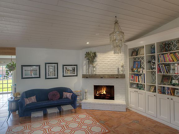 4th image of 8863 E Sheena Dr