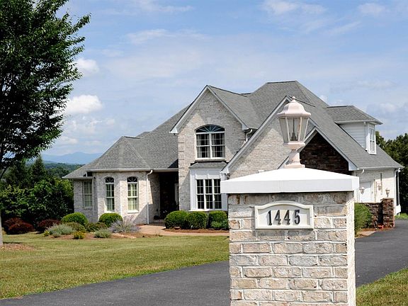 2nd image of 1445 Rocky Branch Dr
