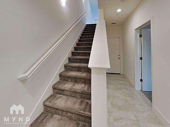 3rd image of 1007 Ice Cream Ln