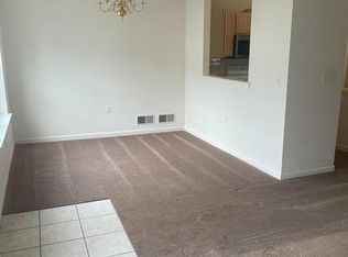 40 Courtyard Dr, Carlisle, PA 17013