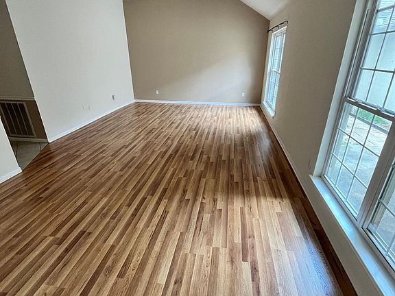 2nd image of 7946 Pecan Dr