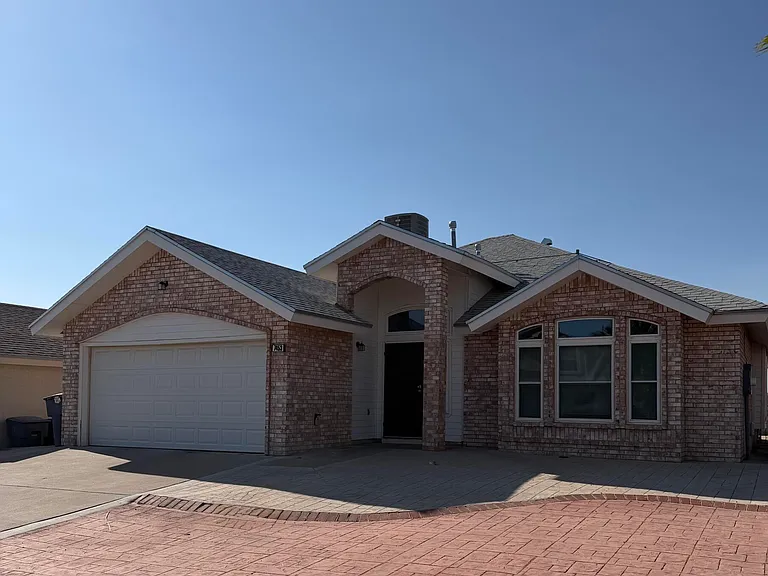 7453 Plaza Taurina Dr — Photo 3