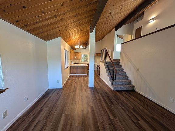 2nd image of 2046 & 2048 Placer St #2046