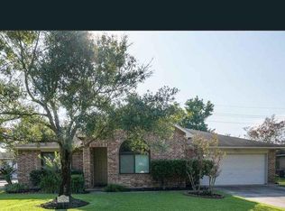 21819 Meadowhill Dr, Spring, TX 77388