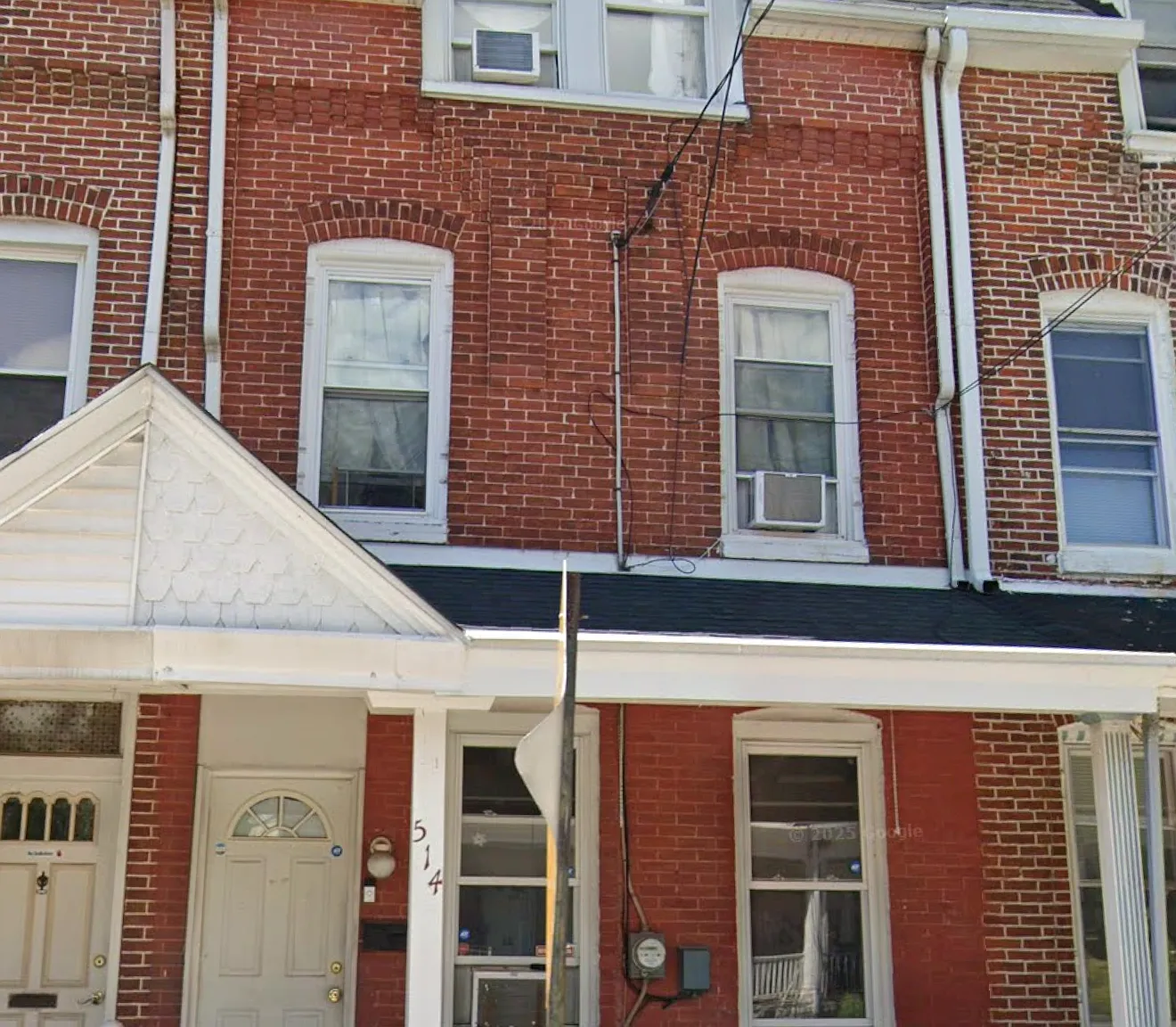 4 bed, 1620 sqft, $2,200 — Photo 1