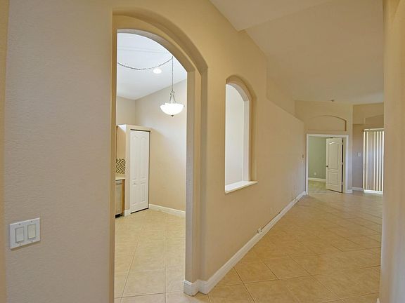 5th image of 15289 Cortona Way