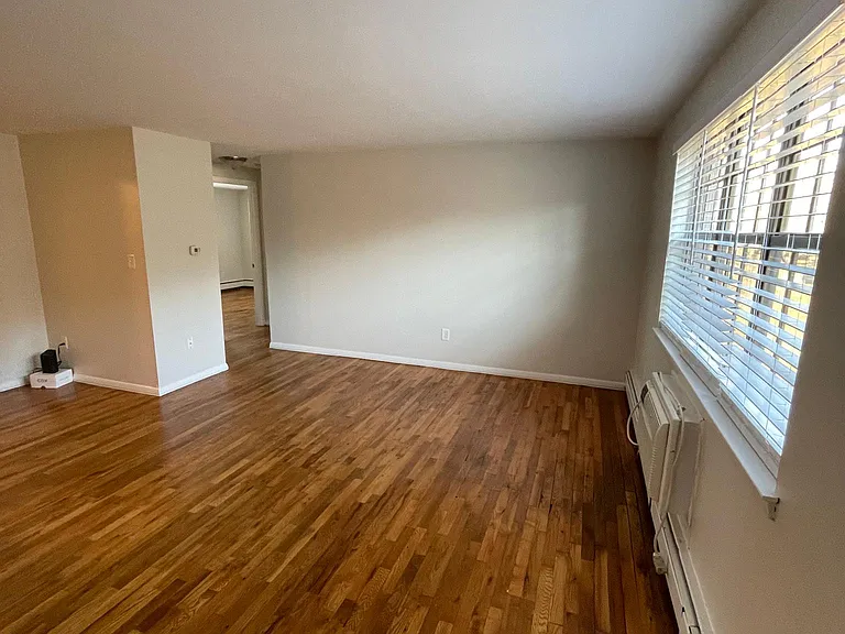 100 Sycamore Ln #A — Photo 4