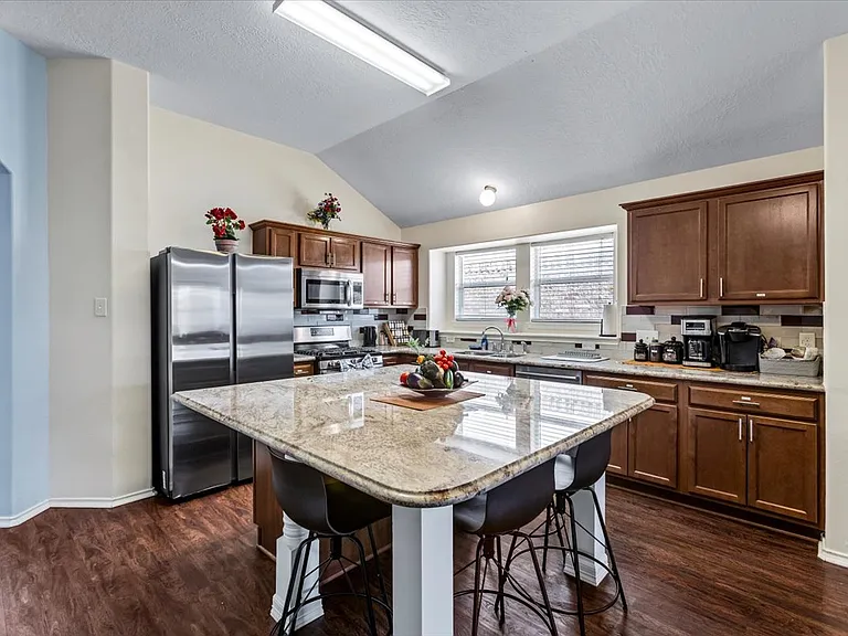 Canton Trce — Photo 5
