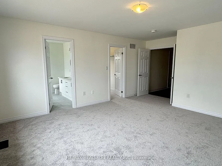 2 Ed Ewert Ave — Photo 12