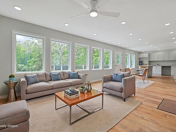 5th image of 174 Homestead Dr