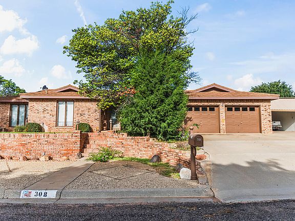 3rd image of 308 SW 22nd St