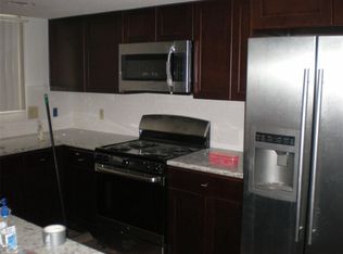 12197 Sharpview Dr, Houston, TX 77072