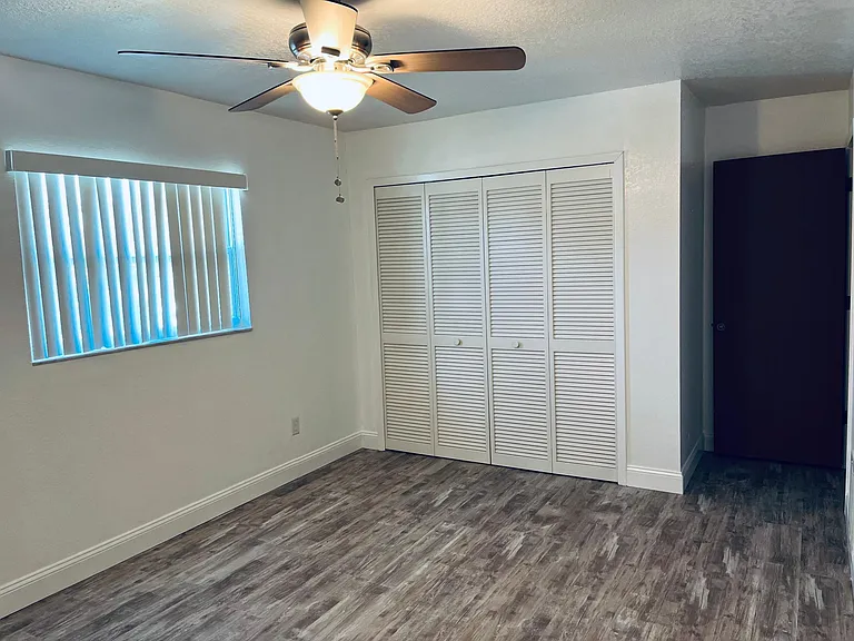 3132 Hillside Ln — Photo 14
