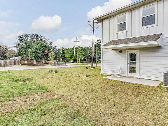3rd image of 5691 Sandy Walk St