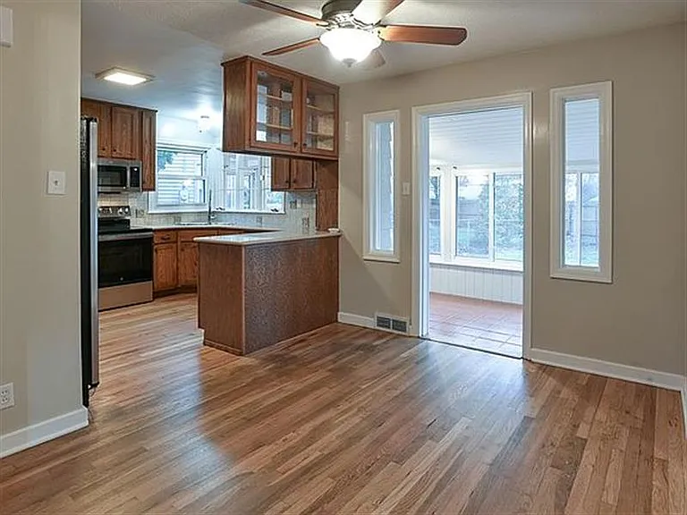 1191 Letchworth Rd — Photo 16