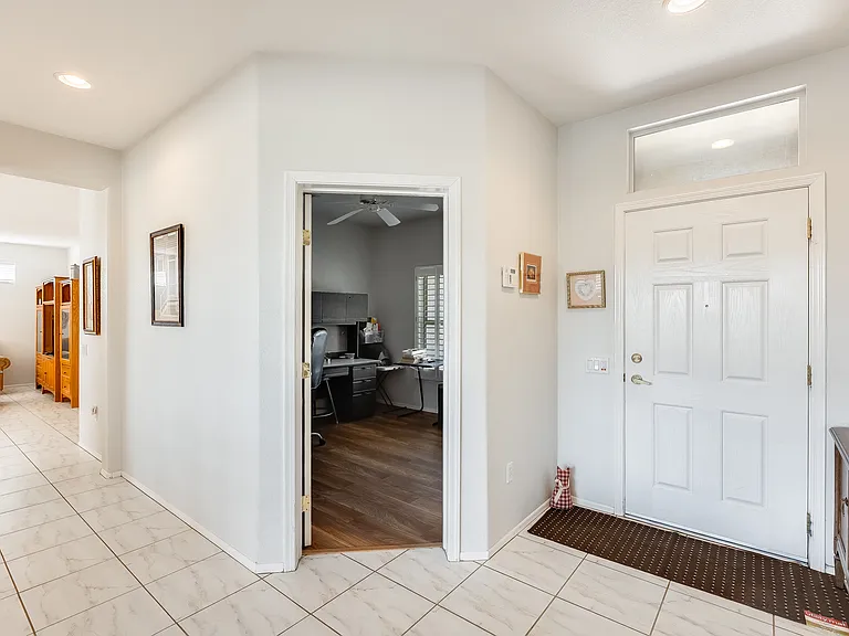 15114 W Alegria Ct — Photo 17