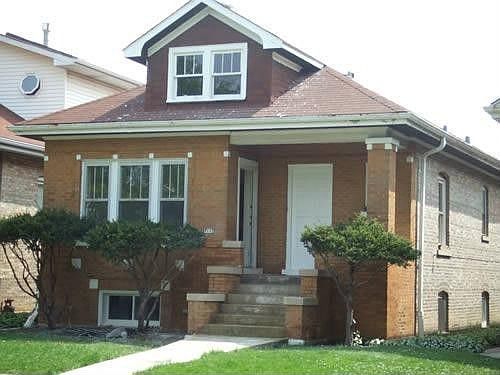 1st image of 6137 W Waveland Ave #1