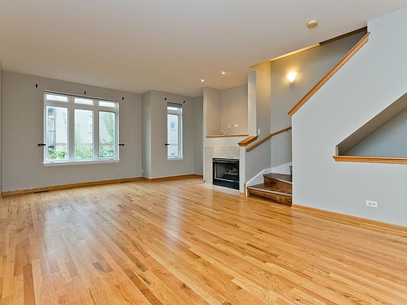 2nd image of 2333 N Lister Ave