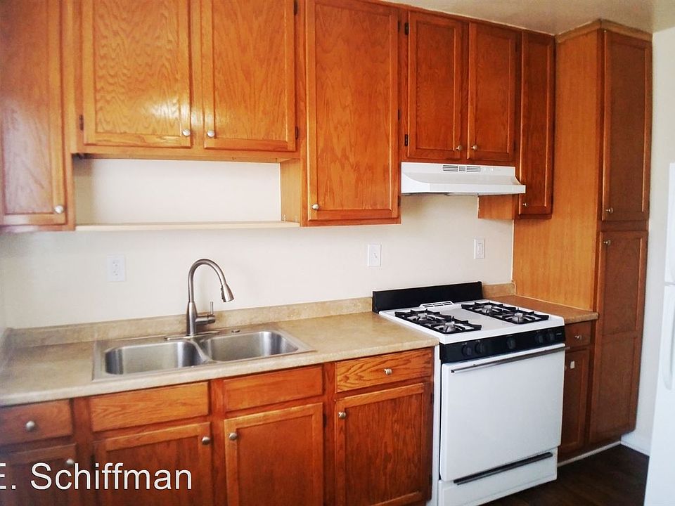 1st image of 552 D St APT 16