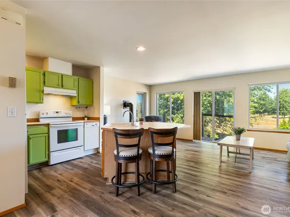 264 W Maberry #202, Lynden, WA 98264