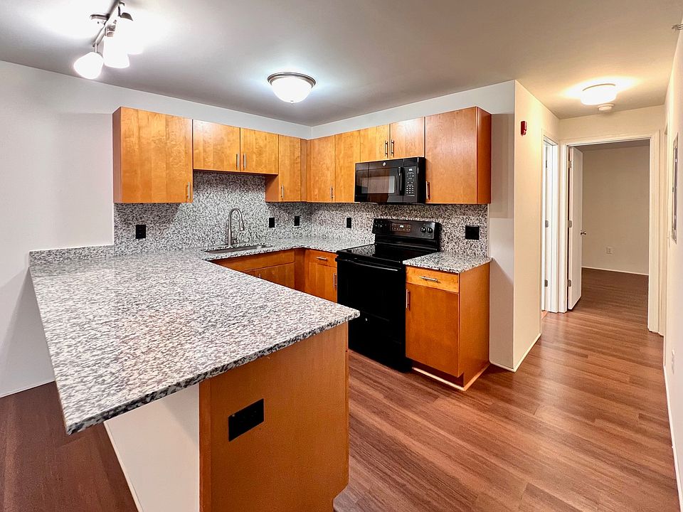 Open Kitchen with Countertop Seating