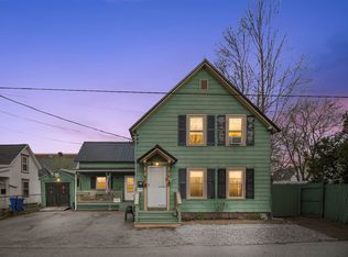 4 Cottage St, Goffstown, NH 03045