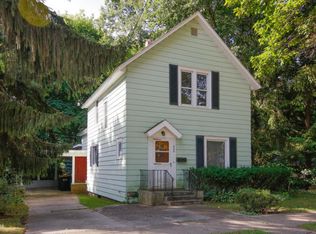 828 Wilson St, South Haven, MI 49090