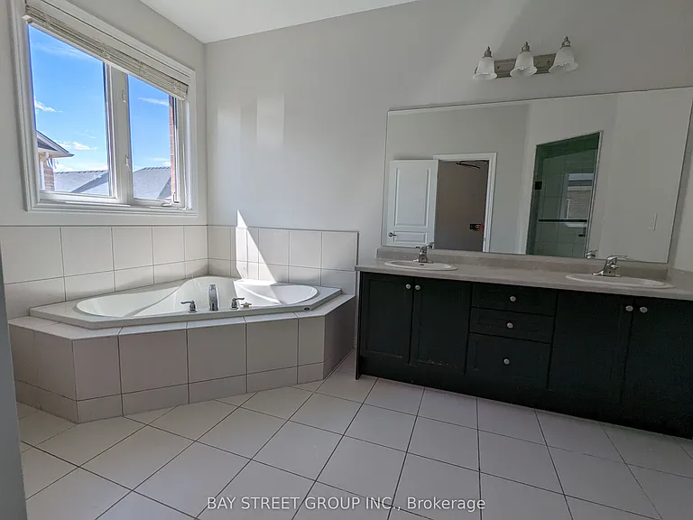 80 Brock Ave — Photo 12
