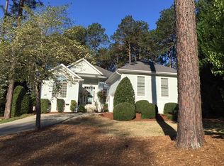 101 Triple Crown Cir, Southern Pines, NC 28387