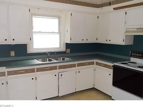 4th image of 504 Lamont Ave